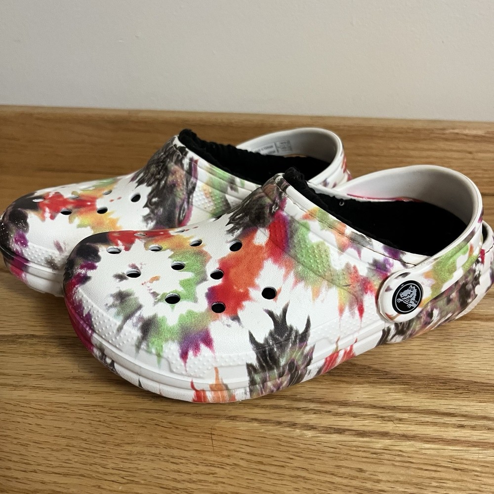Crocs Kids Classic Lined Clog Tie Dye Fur Lined Shoes J 1 Casual Comfort Unisex