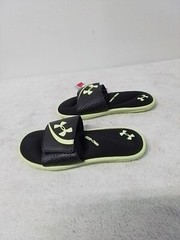 Size 4 Youth Under Armour 3022728 Ignite VI 4D Foam Slides Black/Yellow Sandals