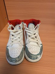 Size 7 (GS) – Jordan 1 Mid NC To Chi 2023