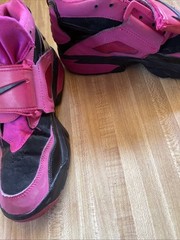 Nike Air Diamond Turf Size 6Y
