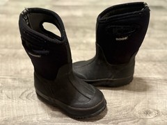 BOGS classic High Handle Waterproof Insulated Youth Boots Black Sz 9