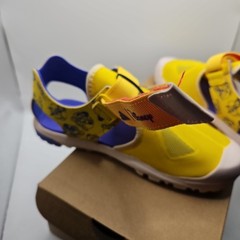 Disney Adidas Terrex Captain Toey Size 2 Kids Sandals Yellow And Blue