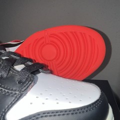 Nike Dunk High Knicks (GS) Red/Black/White/Blue 6.5Y 8W