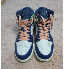 Air Jordan 1 Mid GS 8Y Navy/White/Mint Green Leather Sneakers (554724-413)