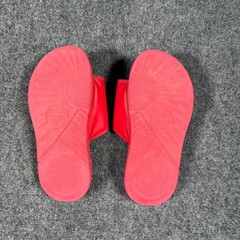 ISlide Boston Red Sox Wally the Green Monster Slides Unisex Size 4 Red MLB
