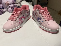 Heelys Sanrio Hello Kitty My Melody Kuromi Wheeled Sneakers Pink Glitter