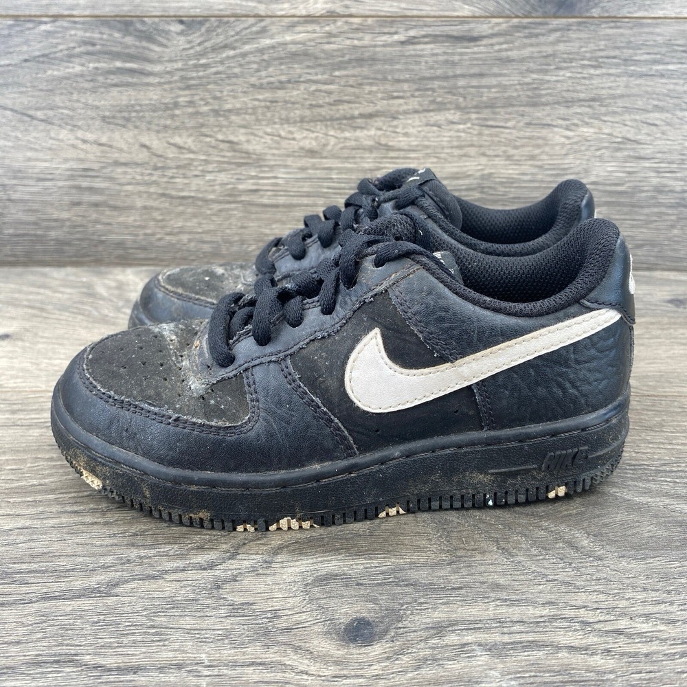 Nike Youth Air Force 1 Low Shoe Size 11.5 C Black White