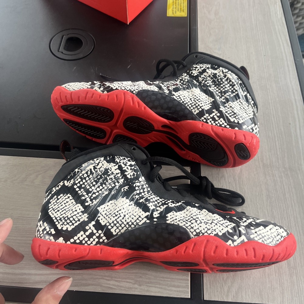 Size 5.5 (GS) – Nike Air Foamposite One High Albino Snakeskin