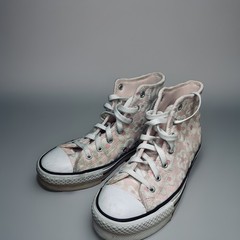 Converse Chuck Taylor All Star Platform Pink Floral High Tops 4Y or Women’s Sz 6