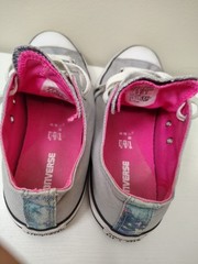 Converse All Star U.S size 5 Gender Junior Grey/white, Pink inside