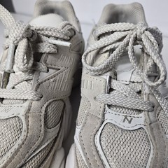 New Balance 9060 Reflection White / Silver PC9060LL Size 2