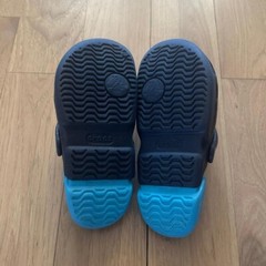 Children’s Electro Crocs, Kids Size 1, Blue/Navy Color Block, Pre-loved