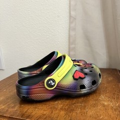 Crocs Classic Clogs Primary Rainbow Tie Dye Kids Clogs Size Childrens 7 Pokémon