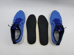 On Cloud Sky Swiss Engineering Youth’s Size 6 Running Shoes Blue