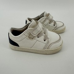 Carter’s Simple Joys Jesse White Navy Sneakers Baby Boy First Walker Size 5M