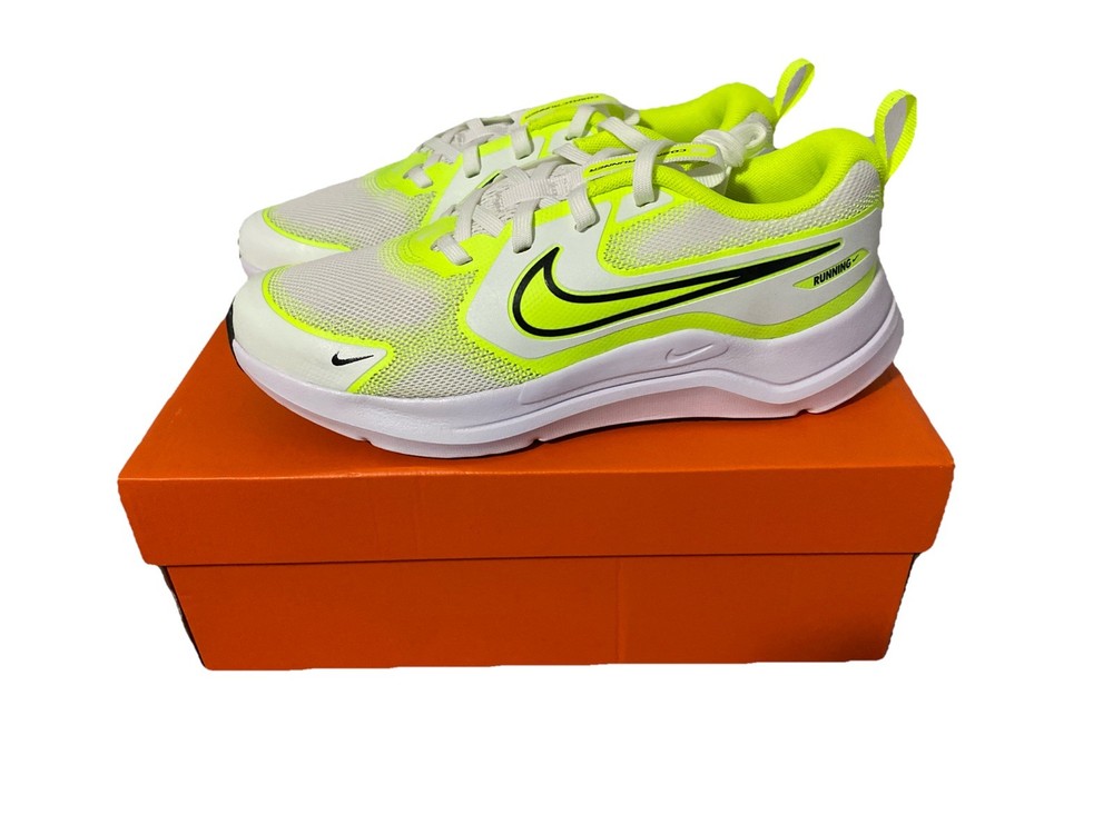 Nike Cosmic Runner Kids Shoes White Black Volt Youth Size 4.5Y HM4402-106