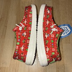 NWT $49.99 Hey Dude Wally Y Holiday Sweater Red/Green Shoes Youth Size C13