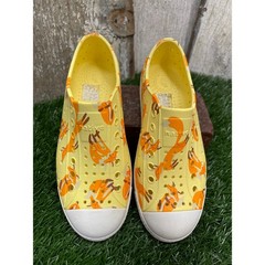 Native Jefferson Yellow Fox Slip-On J2 Sandals