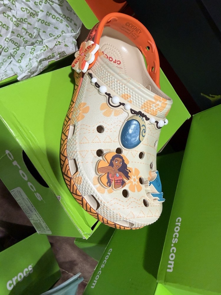 Moana Crocs