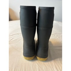 Bogs Rain Boots Kids Size y2 Black Yellow Good Waterproof Pull On Handle