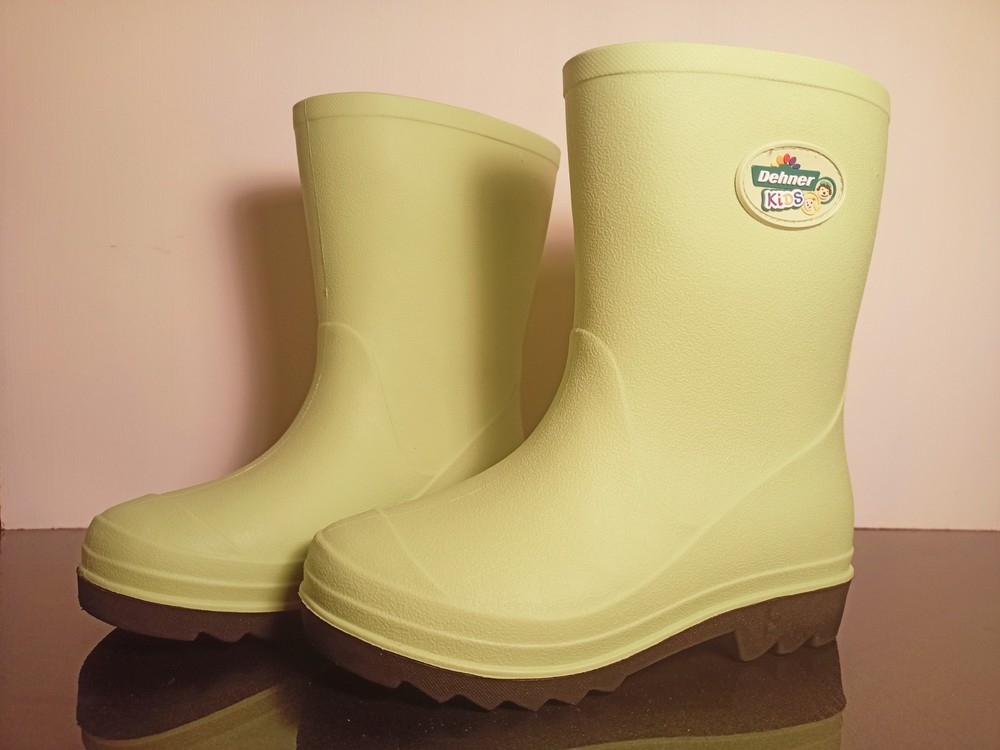 Dehner Kids Childrens Wellies Light Green Size 25/26 – Very Good Condition
