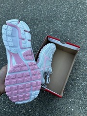 Nike Vomero 5 ‚Vast Grey Medium Soft Pink (GS) Sneakers HF6998-012 Sz 7Y Women🚀