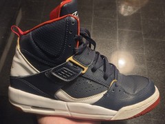 Jordan Flight 45, Youth Size 6 High Top Sneakers Navy Red Gold US 6Y