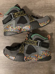 Nike Air Raid GS “Peace” Size 6.5 Youth / 8 Women, 644412-003