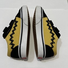 Vans Charlie Brown Sneakers Peanuts Toddler Size 6 Yellow Black