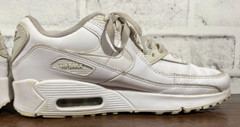 Nike Air Max 90 White Athletic Sneaker Shoes – CD6864-100 Kid’s US Size 6.5Y