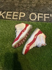 Size 3 (PS) – Jordan 11 Retro Mid Cherry