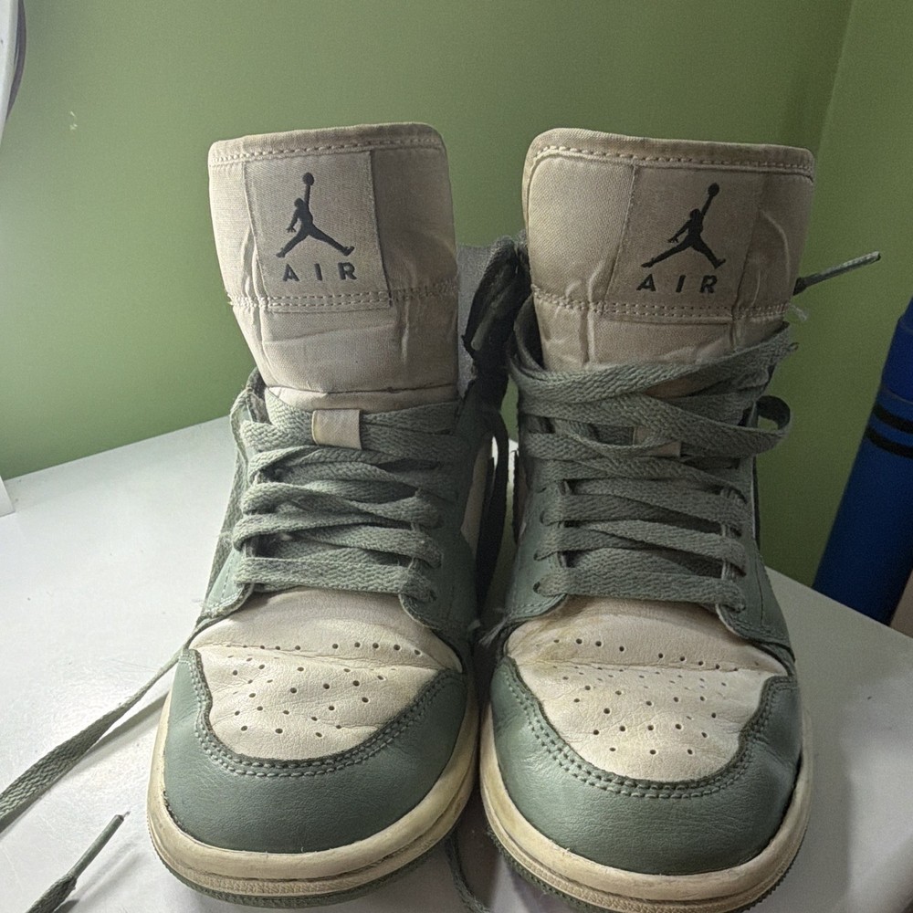Jordan Air Jordan 1 High Top Kids Sneakers Green/Beige Leather US 6.5 BQ6472-130