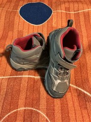 Merrill Hiking Boots Size Youth Size 13.5