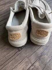 Hey Dude Wally Bundle – Beige & Navy – Youth 6 / Women’s 7