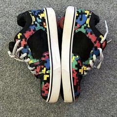 Heelys Motion Plus Shoes Kids Size 5 Multicolor Geometric Wheel Skate HES10191
