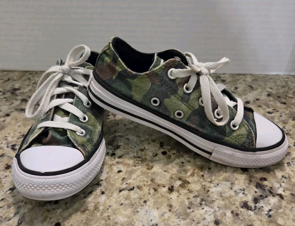 Converse Chuck Taylor All Star Green Camo Low Top Sneakers Shoes Youth Size 13