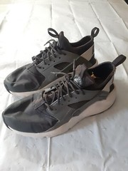 Nike Air Huarache Run Ultra Youth Sneaker 7Y Black Gray Running Shoe 847569-008