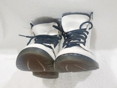 Doc Martens White Leather Kids Junior Boots Size 4M 5L US Air Wair 1460J