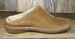 UGG Australia Burleigh Tyke Chestnut Slip-On Shoes Kids Size 2 NEW IN BOX!