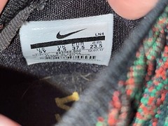 Nike Air Max LeBron 15 GS BHM Size 5Y Black/Red/Green/Metallic Gold 943762-900