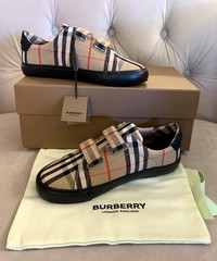 BURBERRY UNISEX MARKHAM CHECK LOW TOP SNEAKERS, BEIGE, BLACK – 3 US / 34 EU, NIB