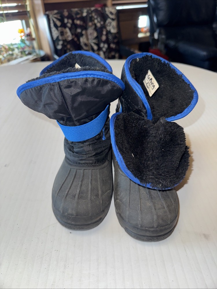 Black and Blue Unisex Kids Snow Boots Size 11/12
