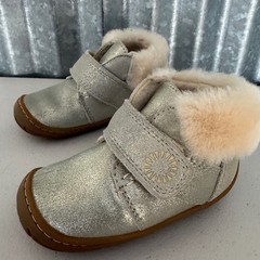 UGG Keelan Glitter Silver Metallic Toddler Boots 1018296T Size 7 Kids Booties