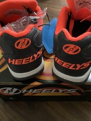 NWOB Heelys Authentic Propel 2.0 Wheeled Sneaker Shoe Youth US Sz5 Orange