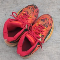 Nike Kyrie Infinity 1 World Orange Basketball Sneakers Youth Size 5