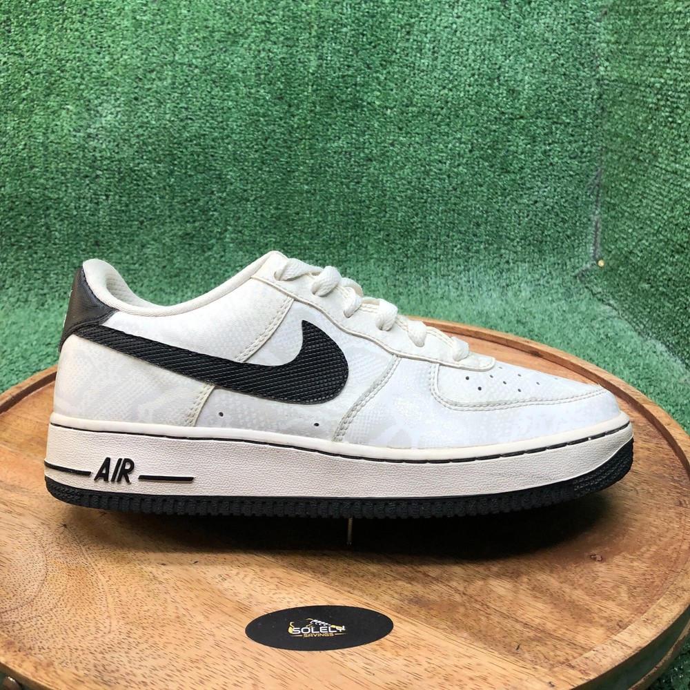 Nike Air Force 1 Premium GS Pure Platinum Black White Snake 748981-002 Size 7Y