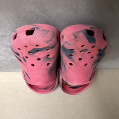 Crocs Classic Clog Unisex Kids Pink/Black Marbled Slip-On Heel Strap US 1