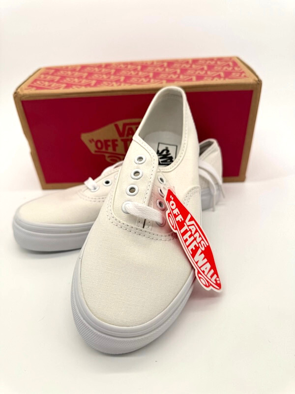 VANS AUTHENTIC Classic Athletic Sneakers Youth Sz 13 Rubber Outsole Canvas Upper