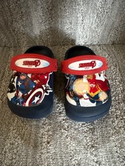 crocs marvel avengers size C5