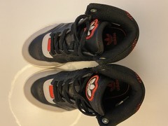 Adidas Size 1.5 Kids Drop Step